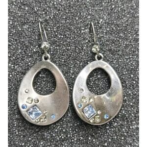Kenneth Cole KC signed silver toned Blue Stones round Dangle earrings Elegant